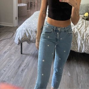 PACSUN embroidery daisy mom jeans